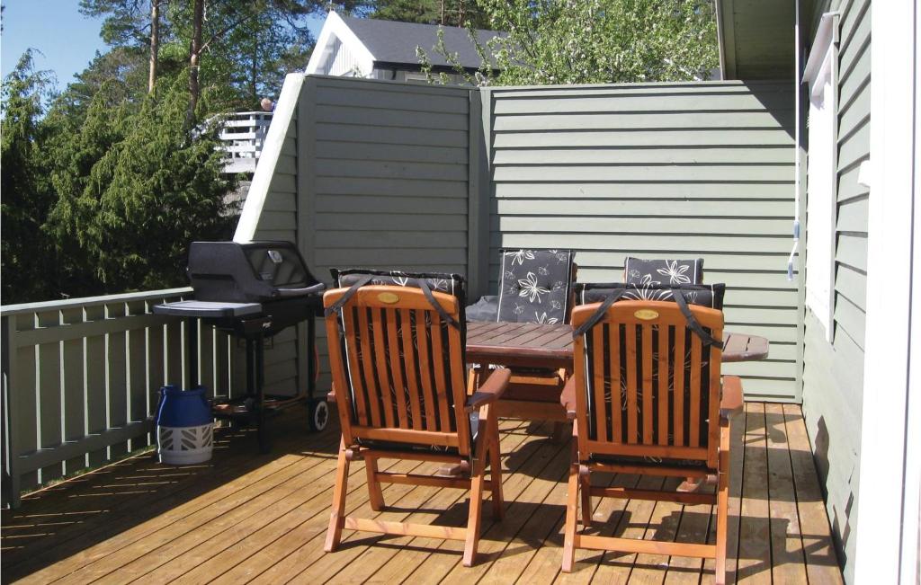 Nice Home In Rygge With 3 Bedrooms And Internet photo 2
