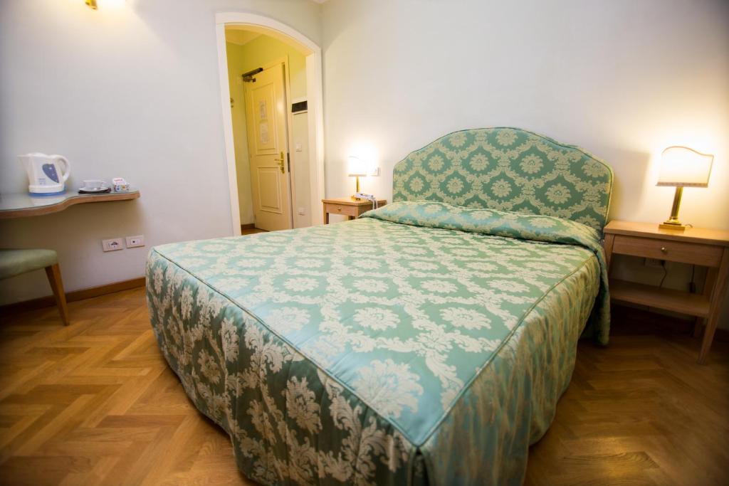 HG Hotel Cappelli - Tap to explore photos