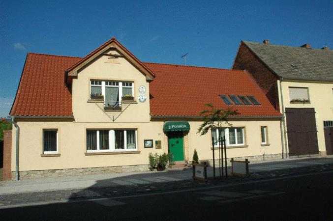 Hotel garni & Oma's Heuhotel 'Pension zur Galerie' photo 3