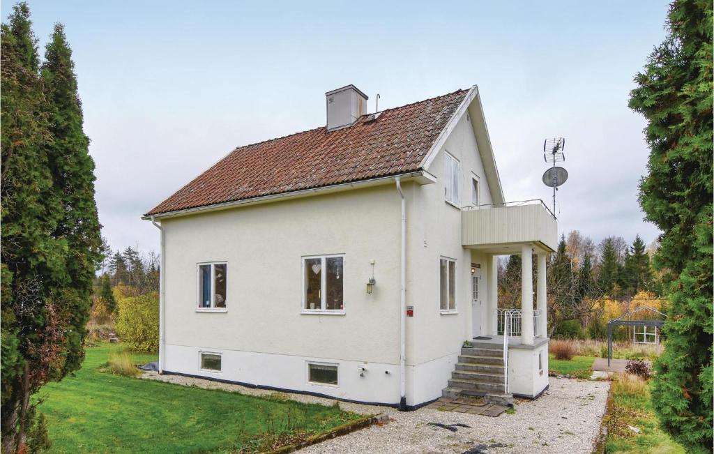 Awesome Home In sensbruk With 4 Bedrooms And Wifi photo 4