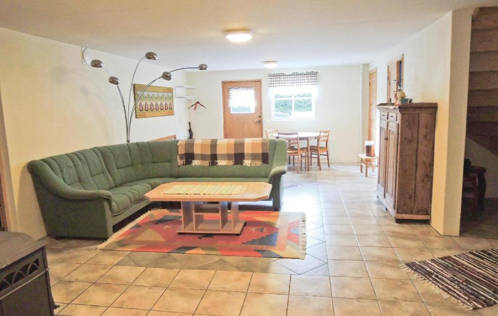 Beautiful Home In Lidhult With 4 Bedrooms And Wifi photo 2