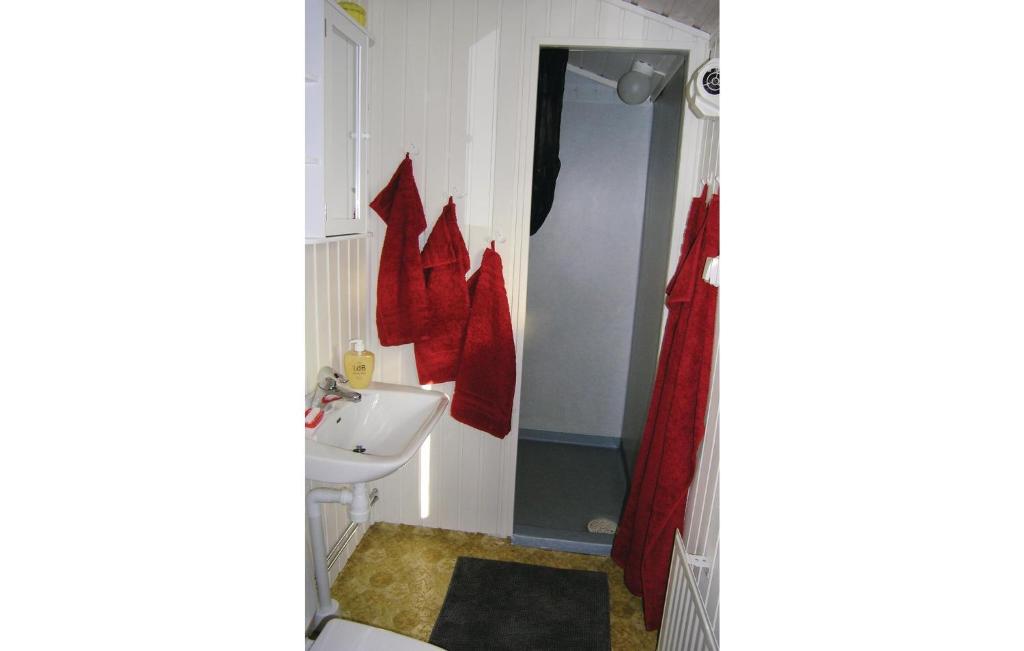 Nice Home In Unnaryd With 2 Bedrooms photo 4