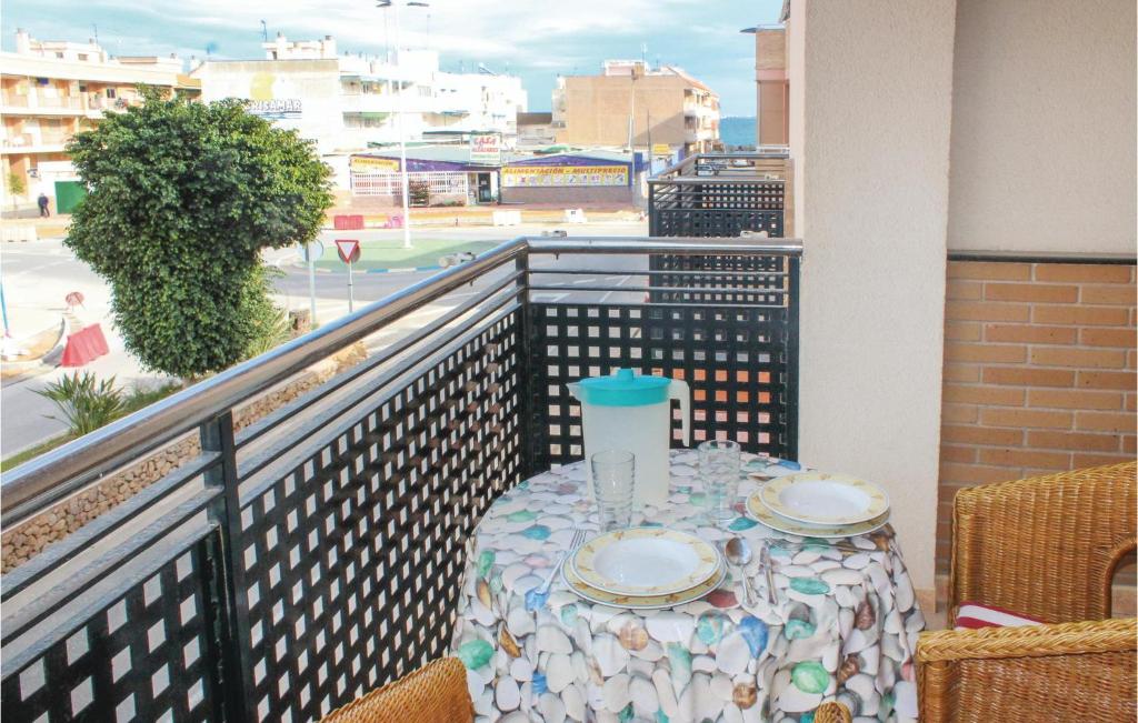 Awesome Apartment In Los Alczares With 5 Bedrooms And Wifi
