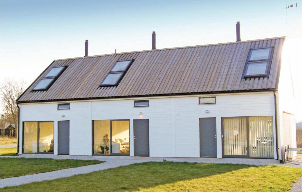 Awesome Home In Burgsvik With 3 Bedrooms And Wifi
