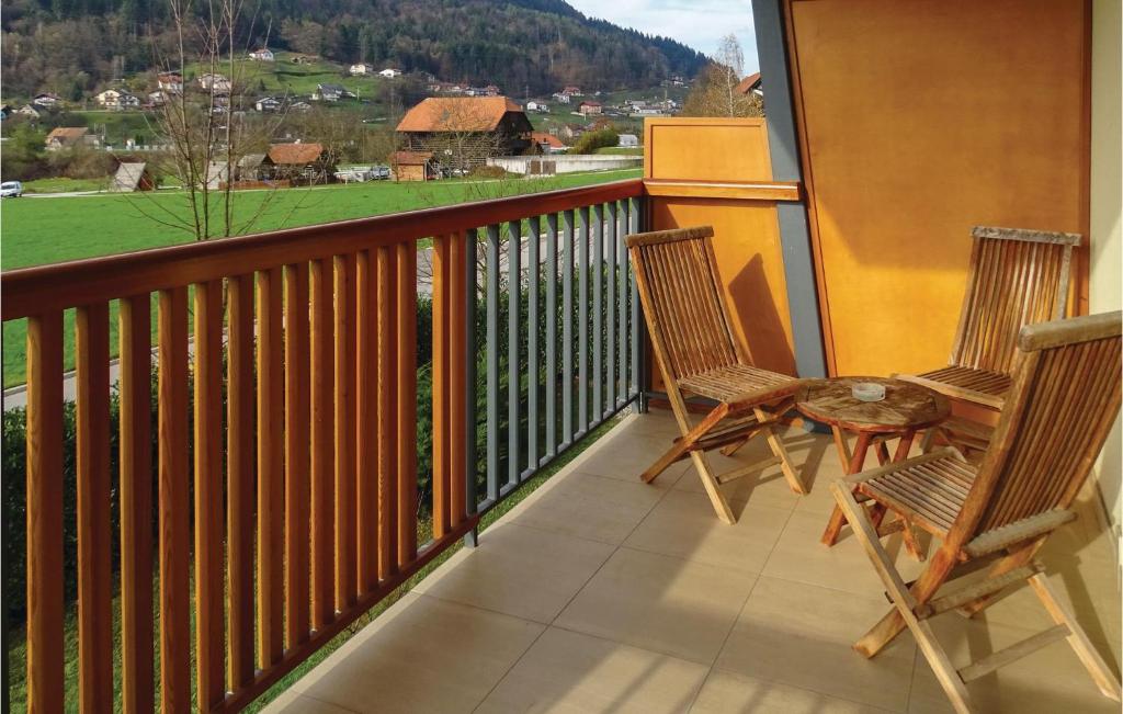 Amazing Apartment In Lasko With 2 Bedrooms, Wifi And Outdoor Swimming Pool photo 2