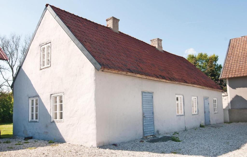 Amazing Home In Klintehamn With 2 Bedrooms