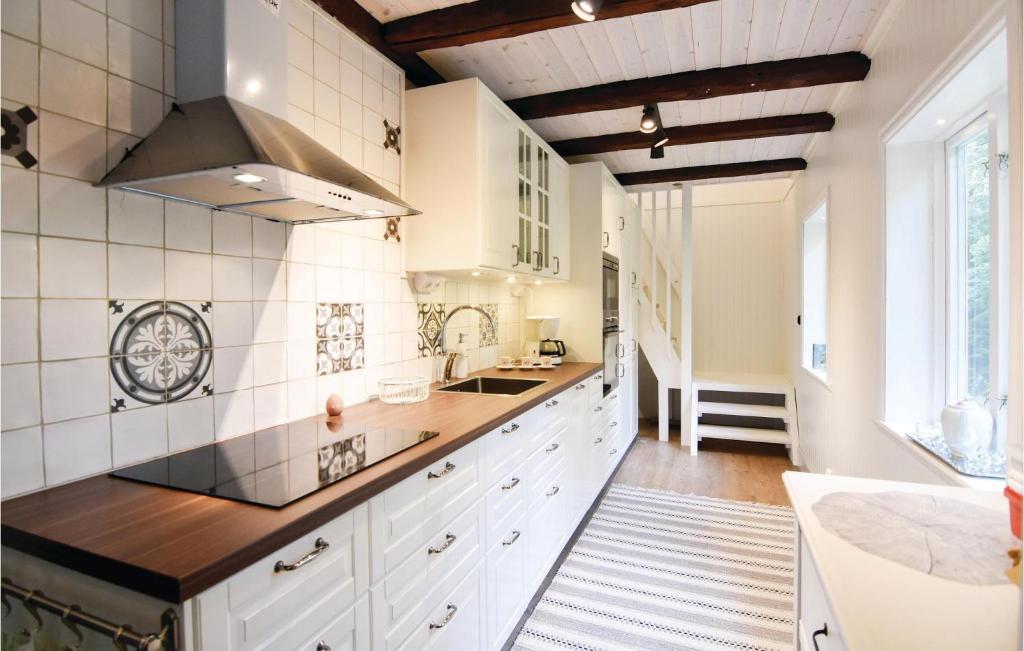 Nice Home In lgars With 2 Bedrooms And Wifi photo 2