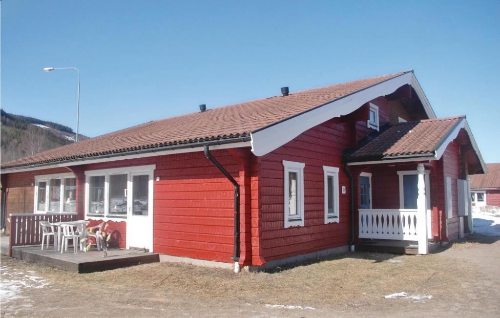 Awesome Home In Sysslebck With 3 Bedrooms, Sauna And Internet