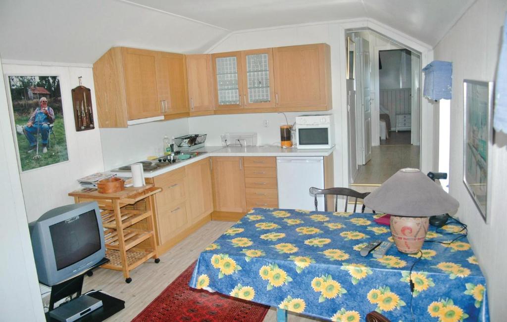 Stunning Home In Henn With 2 Bedrooms photo 2