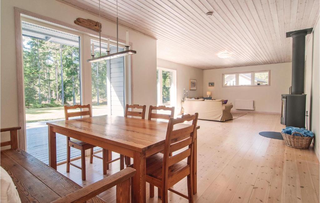 Nice Home In Slite With 4 Bedrooms photo 1