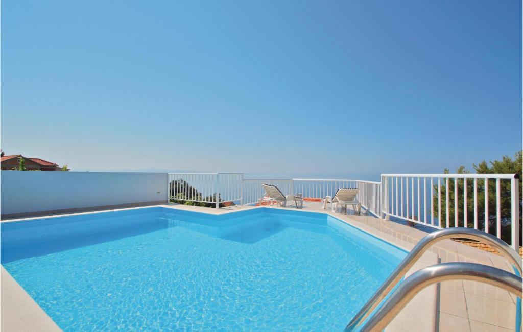 Awesome Home In Dingac-potocine With 2 Bedrooms, Wifi And Outdoor Swimming Pool