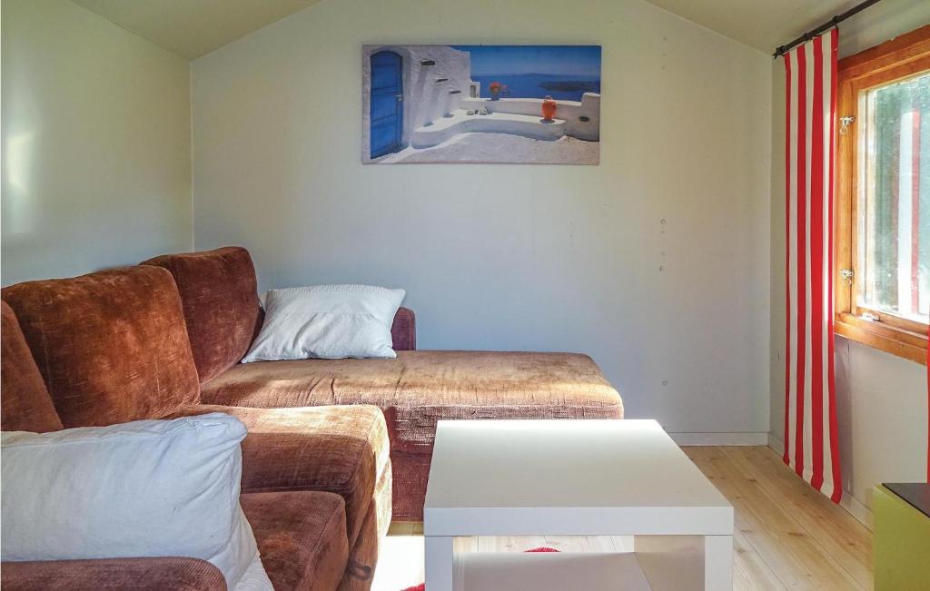 Stunning Home In Hgans With 4 Bedrooms And Wifi photo 1