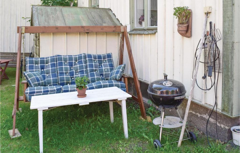 Nice Apartment In Vimmerby With 3 Bedrooms And Wifi photo 4