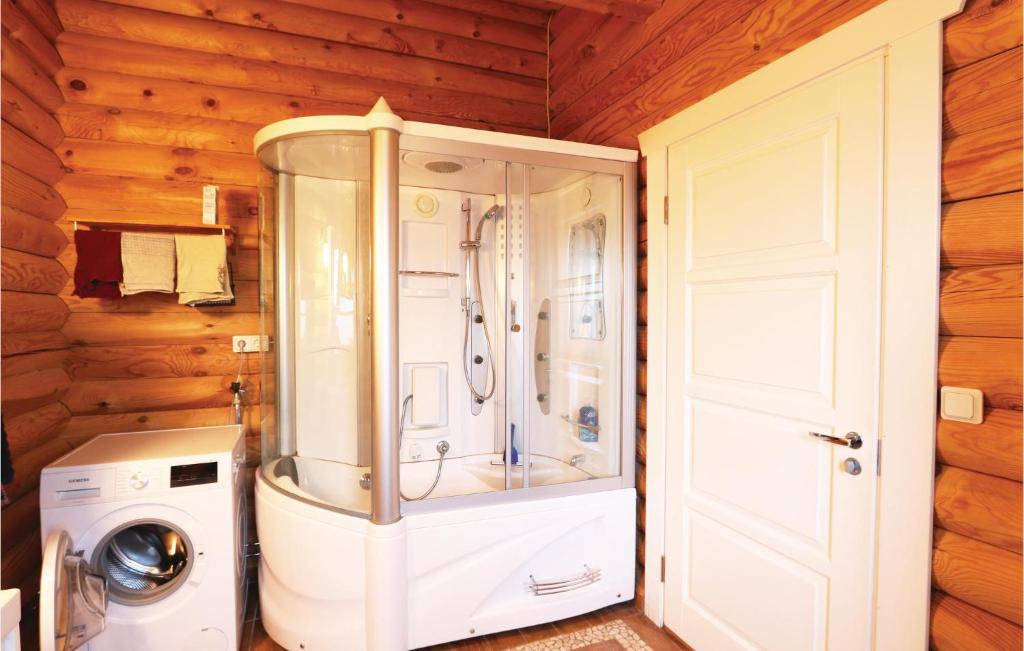 Beautiful Home In Gnosj With 4 Bedrooms, Wifi And Sauna photo 2