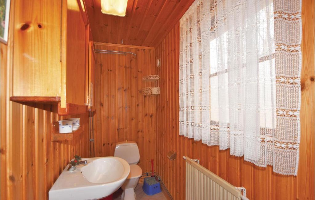 Amazing Home In Hammar With 2 Bedrooms photo 4