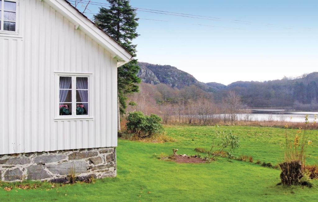 Nice Home In Farsund With 3 Bedrooms