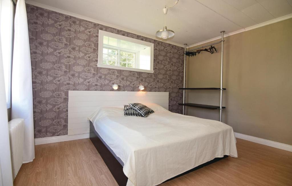 Stunning Home In lgars With 7 Bedrooms And Wifi photo 3