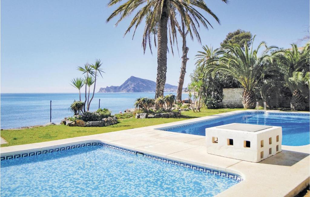 Awesome Home In Altea With 2 Bedrooms