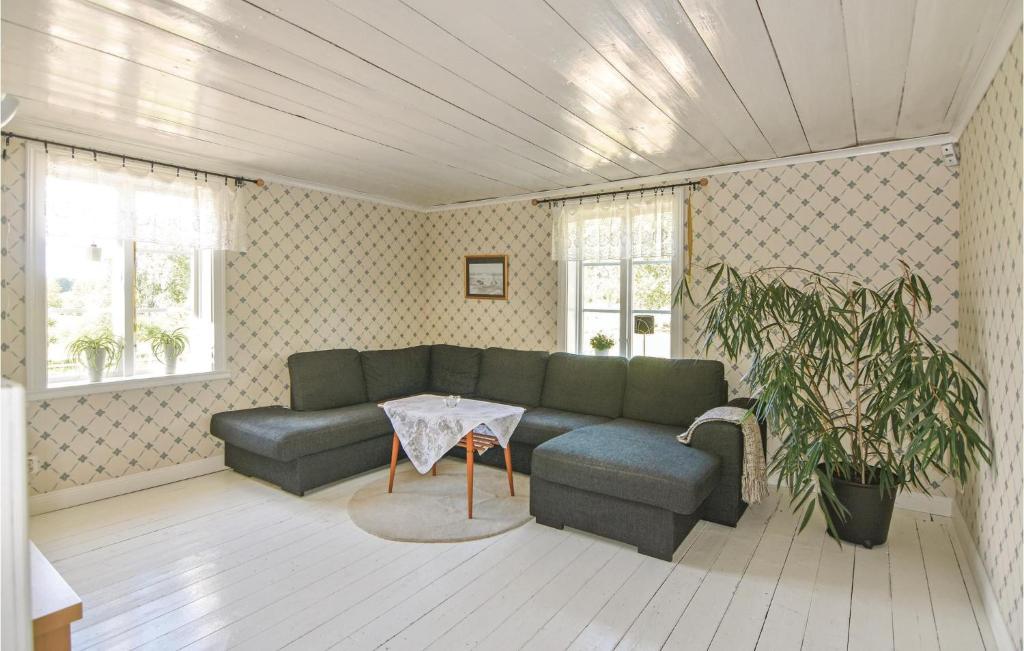 Stunning Home In lgars With 7 Bedrooms And Wifi photo 4