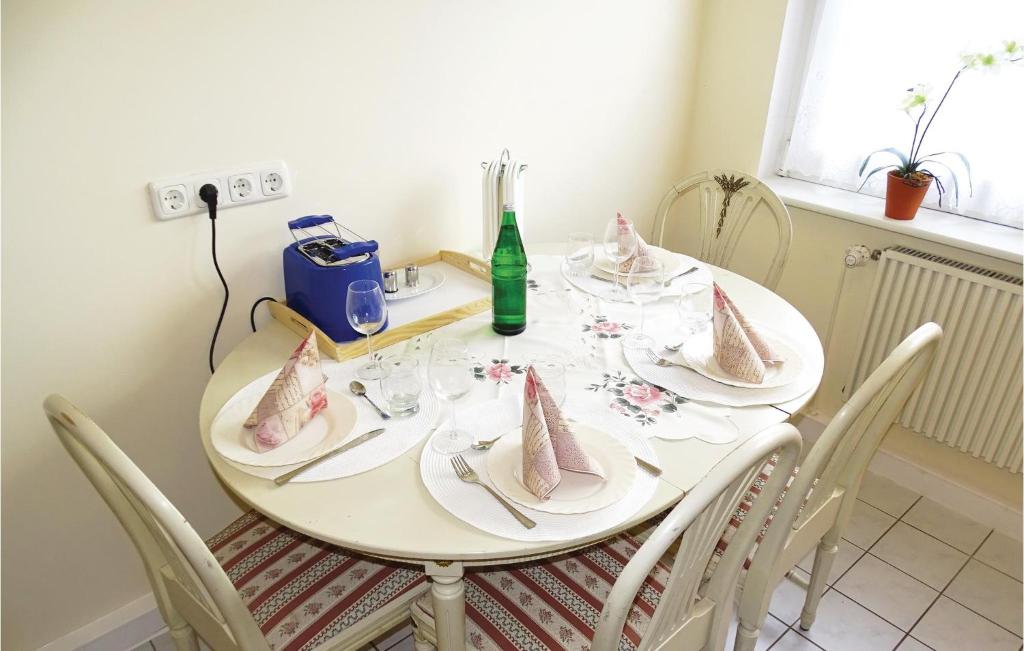 Awesome Home In Gelting With 2 Bedrooms And Wifi photo 4