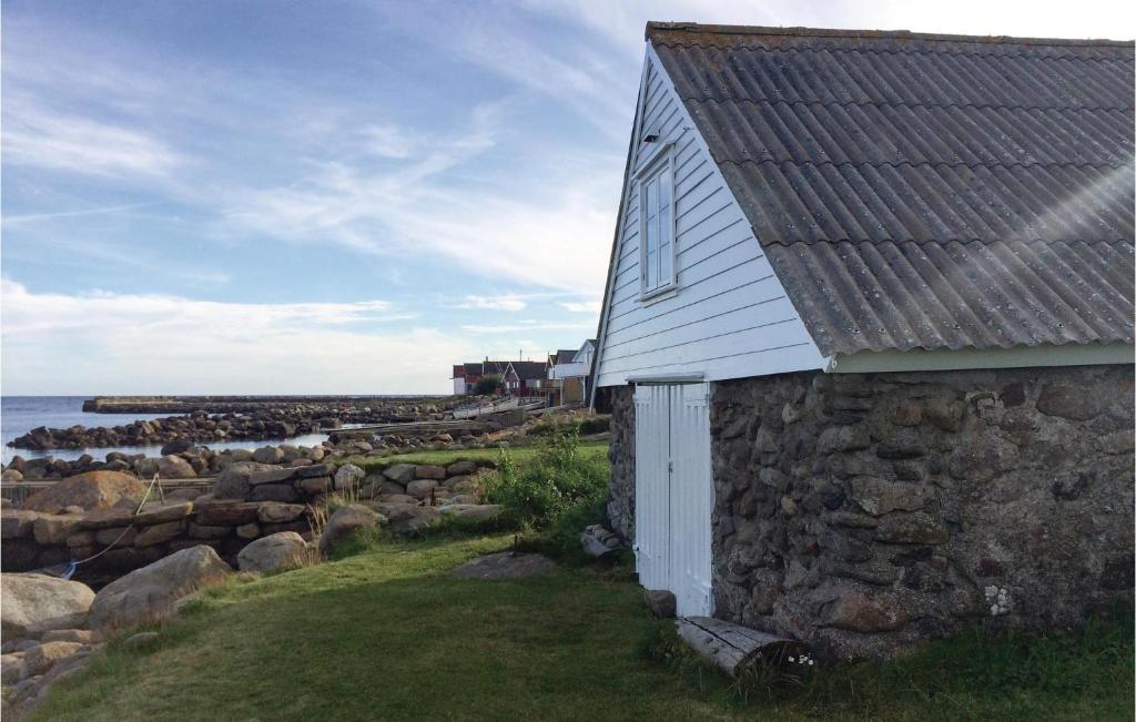 Nice Home In Vanse With House Sea View photo 2