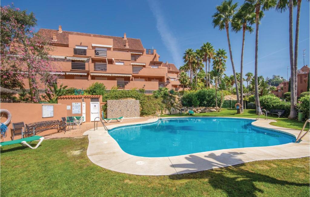 Amazing Apartment In Casares Costa With 3 Bedrooms, Wifi And Outdoor Swimming Pool