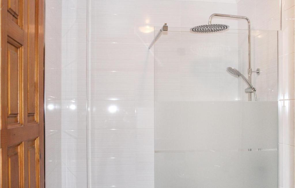 Amazing Apartment In Rojales With 1 Bedrooms, Wifi And Outdoor Swimming Pool photo 4