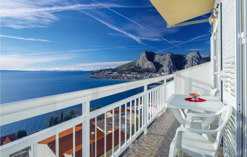 Awesome Apartment In Omis With 2 Bedrooms And Wifi
