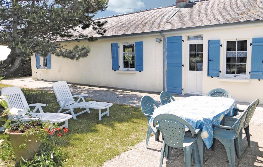 Beautiful Home In Lestre With 3 Bedrooms And Wifi