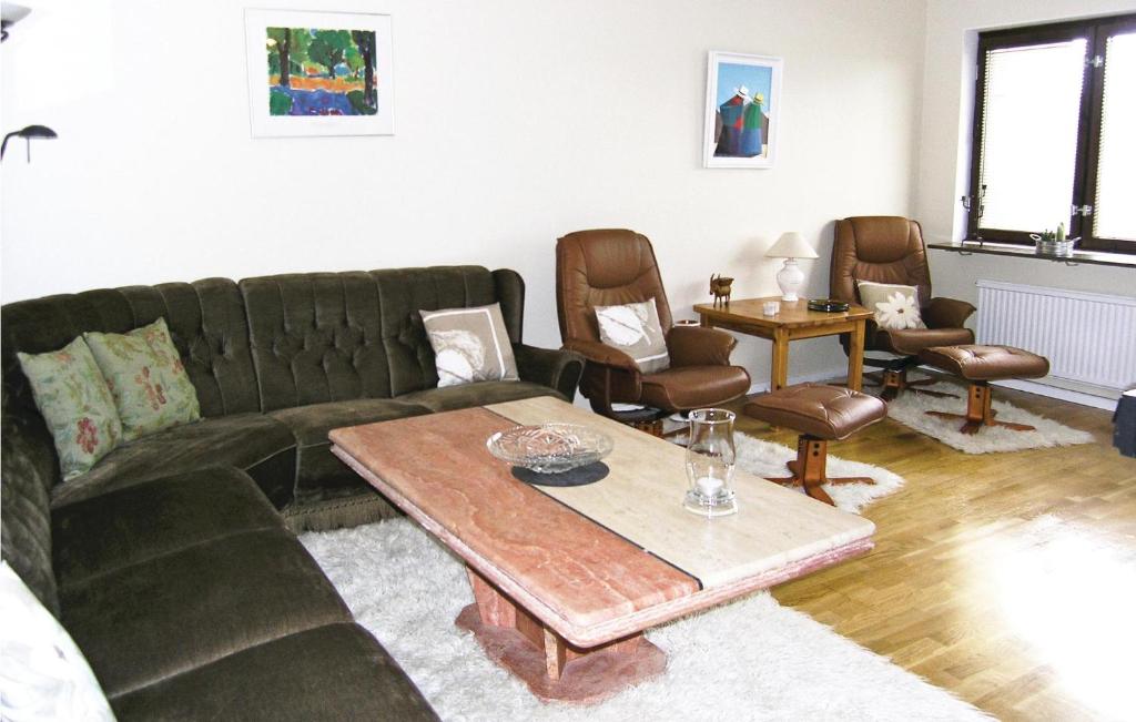Awesome Apartment In Paulistrm With 2 Bedrooms