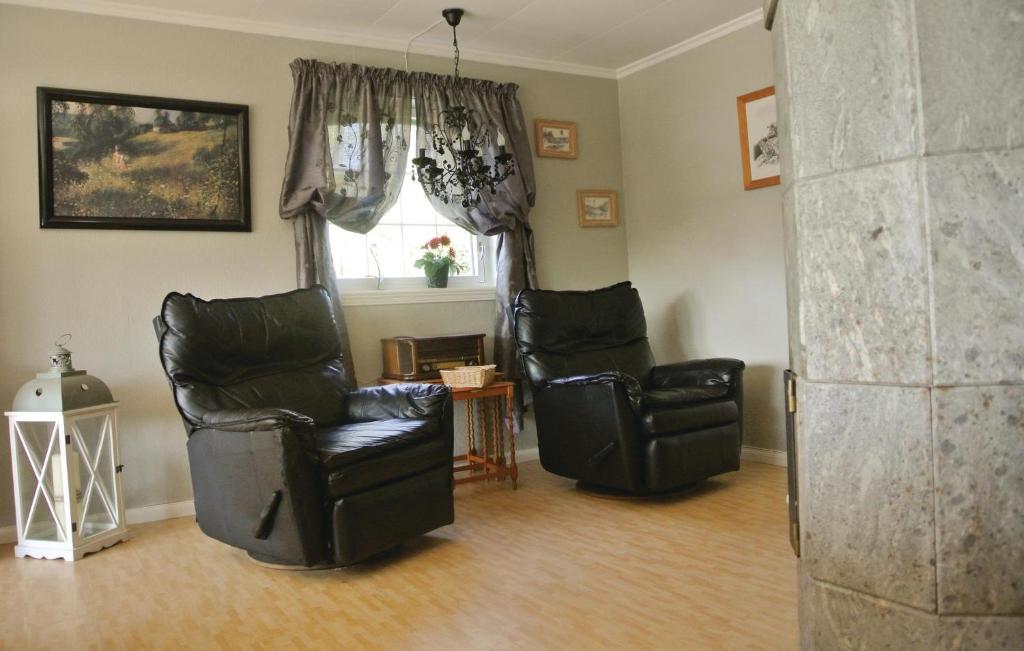 Awesome Home In Tvedestrand With 3 Bedrooms photo 1