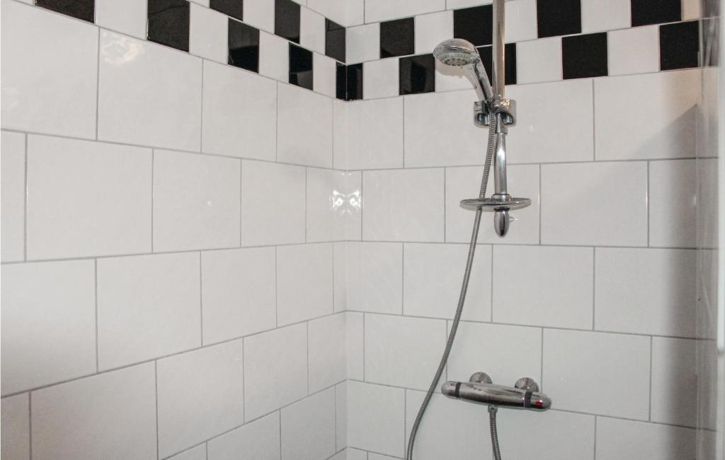 Amazing Apartment In Paesens With 2 Bedrooms And Wifi photo 1