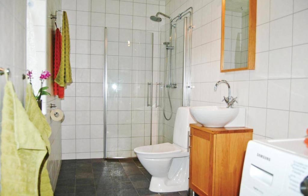 Stunning Home In Karlstad With 1 Bedrooms And Wifi photo 1