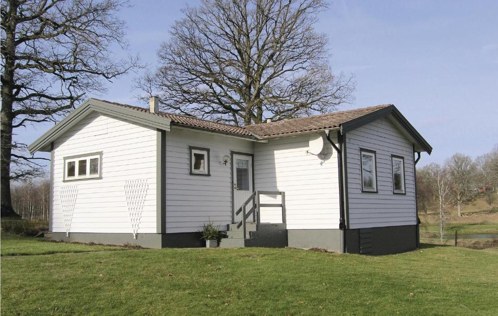 Beautiful Home In Smlandsstenar With 2 Bedrooms