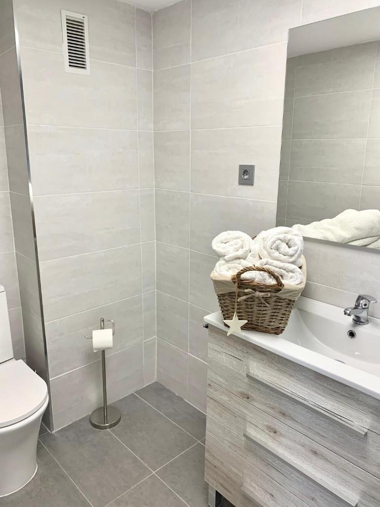 APARTAMENTO JUNTO A PLAYA CON PISCINA photo 2