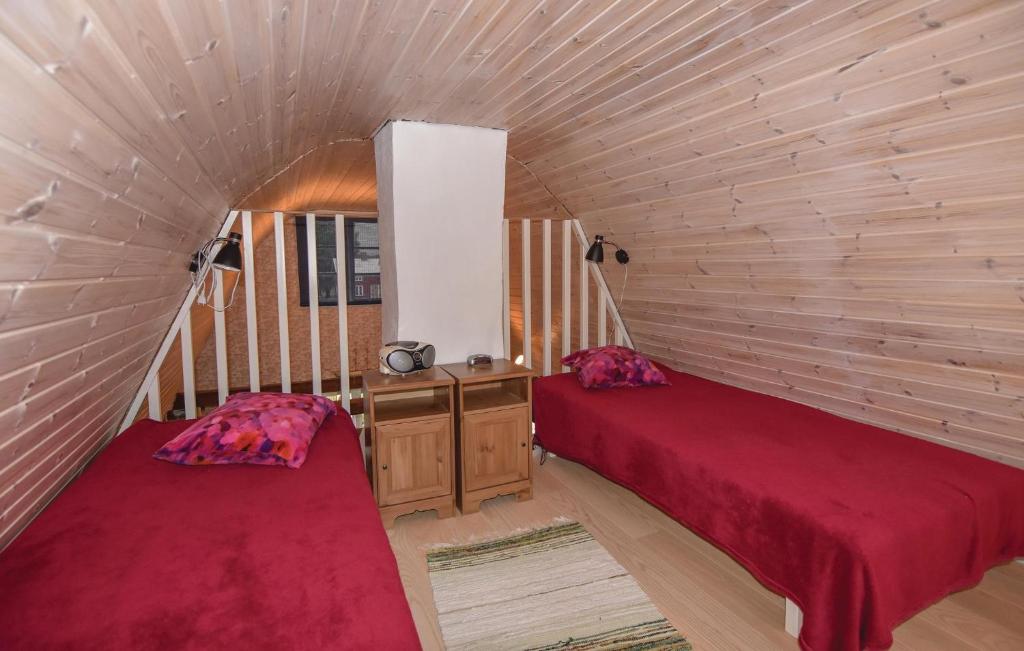 Beautiful Home In Larv With 1 Bedrooms And Wifi photo 4