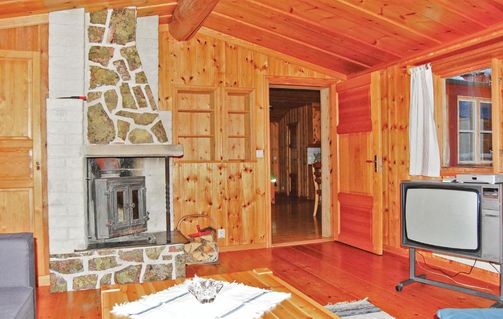 Awesome Home In lvdalen With 2 Bedrooms And Wifi photo 1