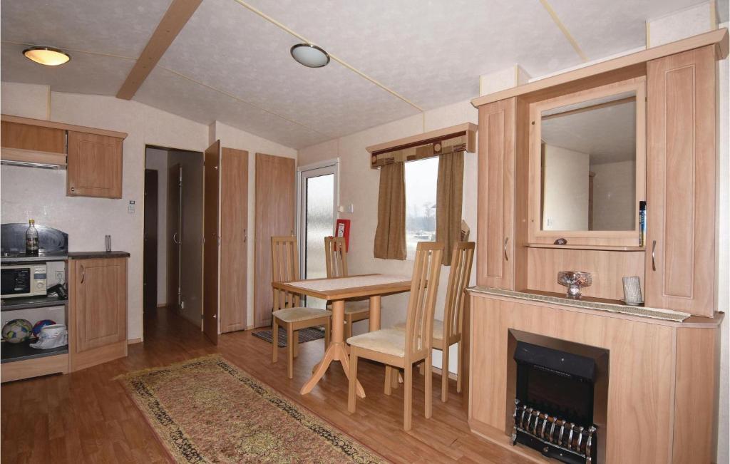 Beautiful Home In Dalstorp With 2 Bedrooms And Internet photo 4
