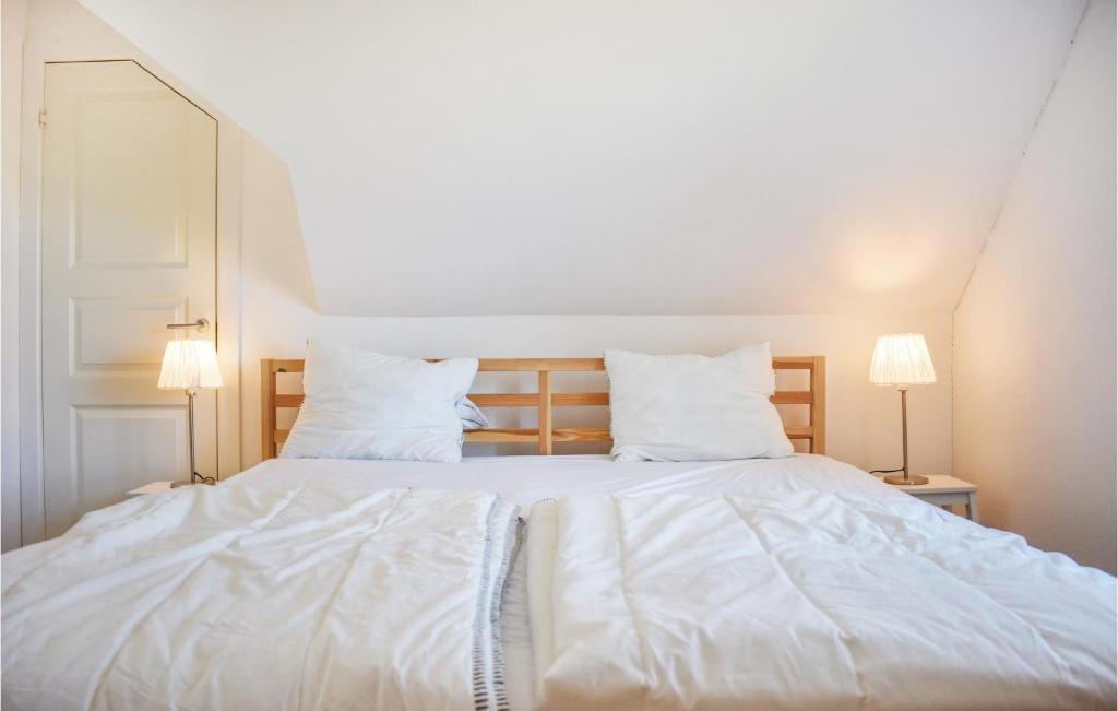 Amazing Apartment In Glemmingebro With 1 Bedrooms photo 4