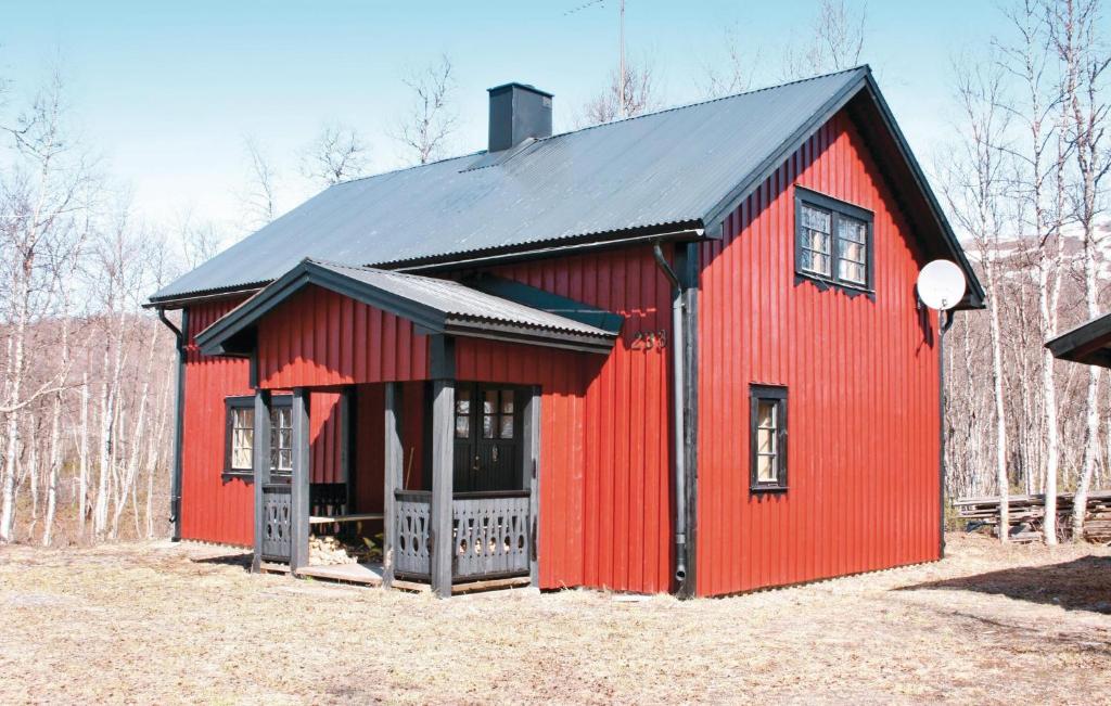 Nice Home In Trnaby With 3 Bedrooms And Sauna