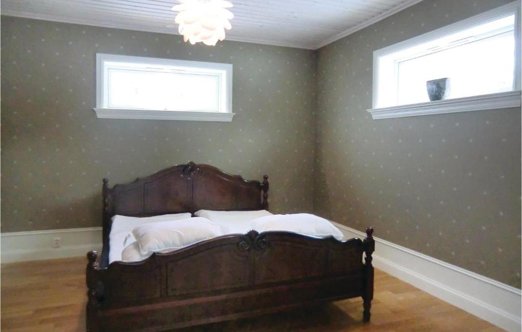 Stunning Home In Trans With Sauna, Wifi And Heated Swimming Pool photo 1