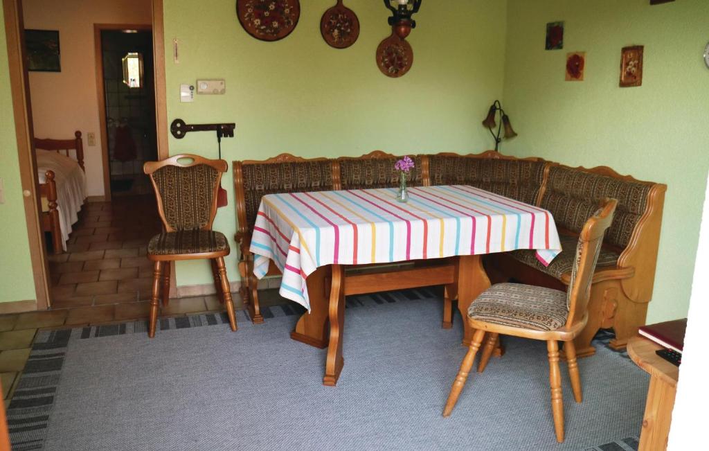 Awesome Home In Thierstein With 1 Bedrooms And Wifi photo 2