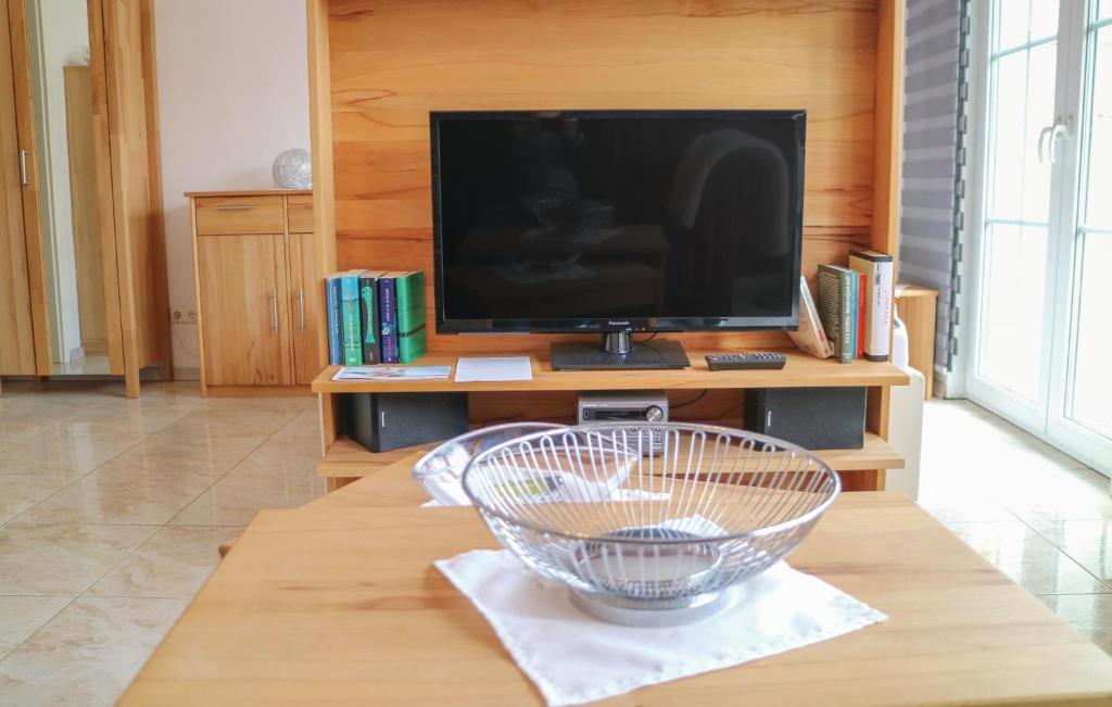 Awesome Apartment In Warnemnde With Wifi photo 1