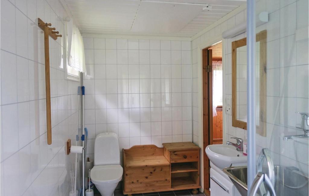Beautiful Home In Olden With 2 Bedrooms And Internet photo 1
