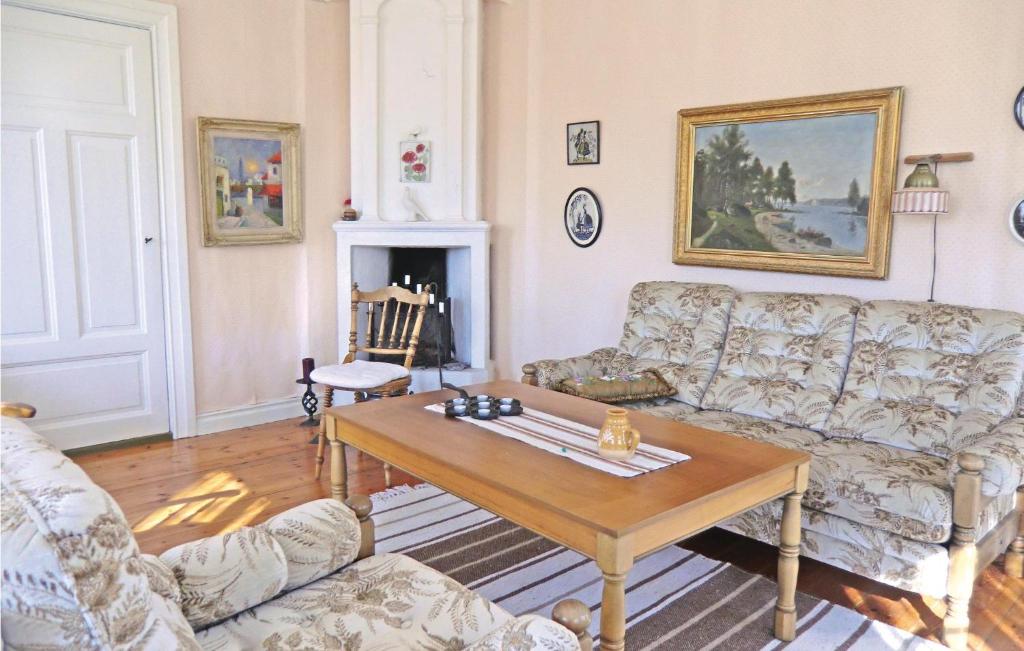 Stunning Home In Hgsby With 2 Bedrooms And Sauna photo 2