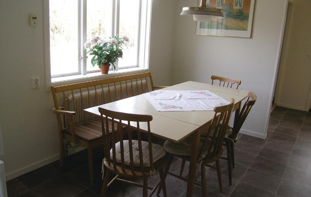 Nice Home In Tranemo With 3 Bedrooms And Wifi photo 1
