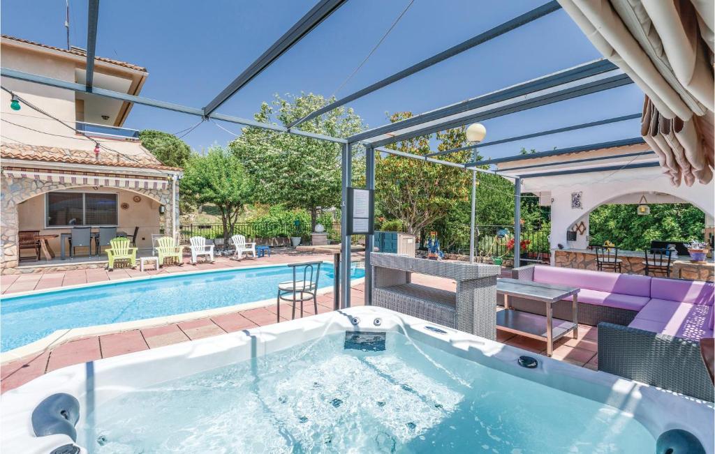 Stunning Home In Tordera With Wifi, Private Swimming Pool And Outdoor Swimming Pool photo 1
