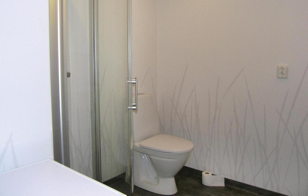 Nice Home In Tranemo With 3 Bedrooms And Wifi photo 4