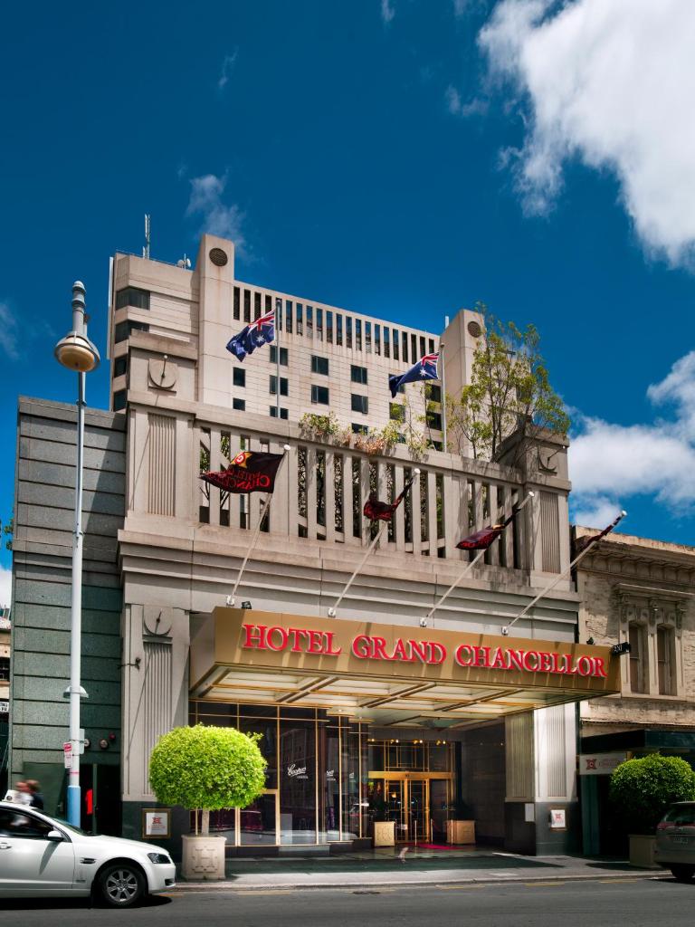 Hotel Grand Chancellor Adelaide photo 1