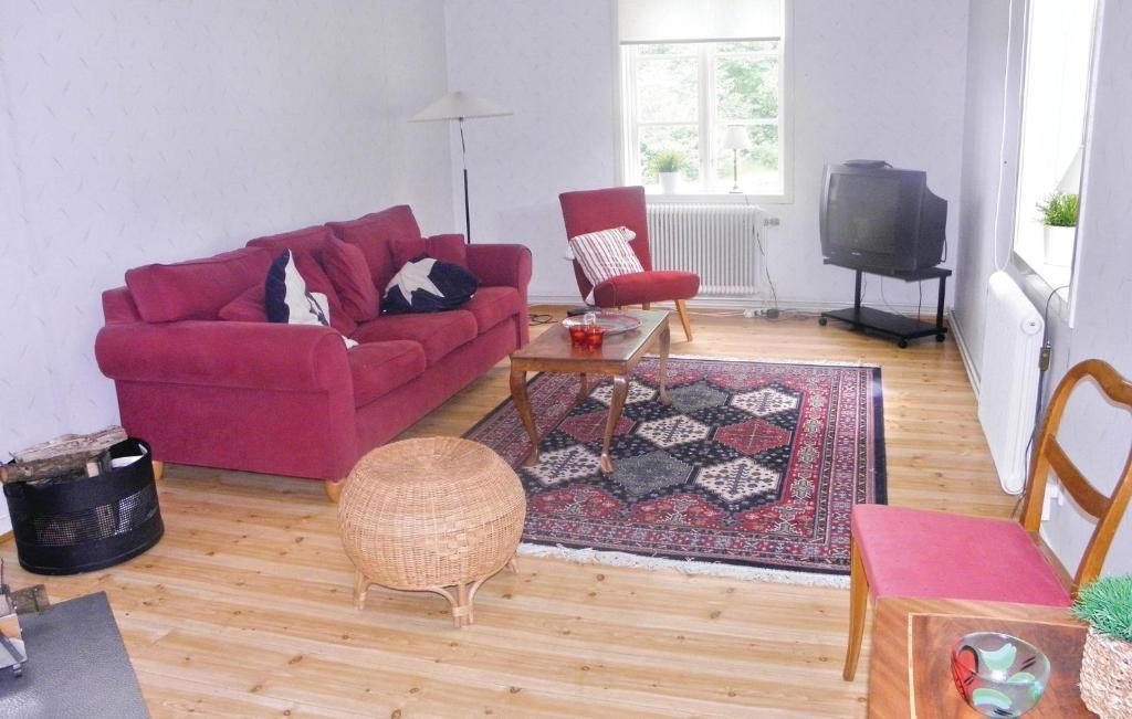 Amazing Home In Vetlanda With 4 Bedrooms photo 3